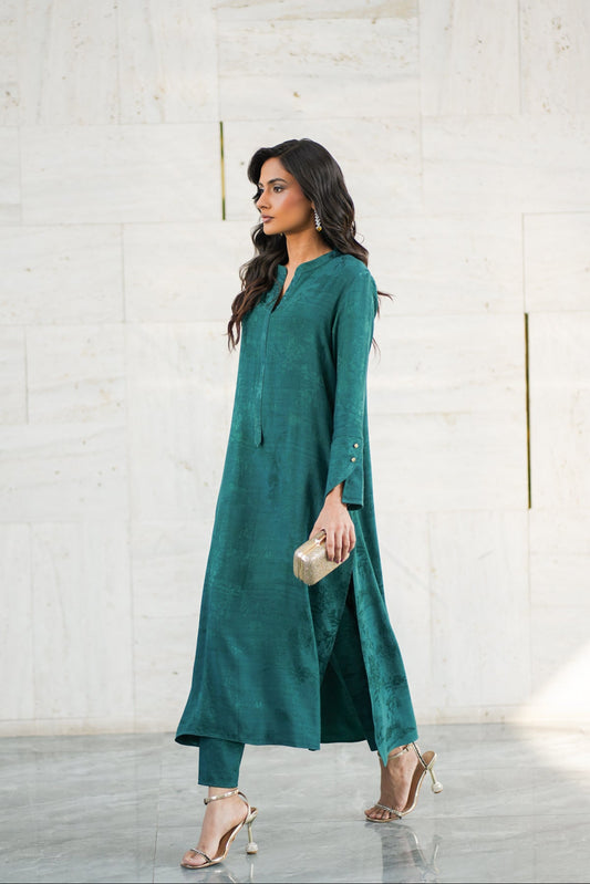 Emerald Embossed Silk Set