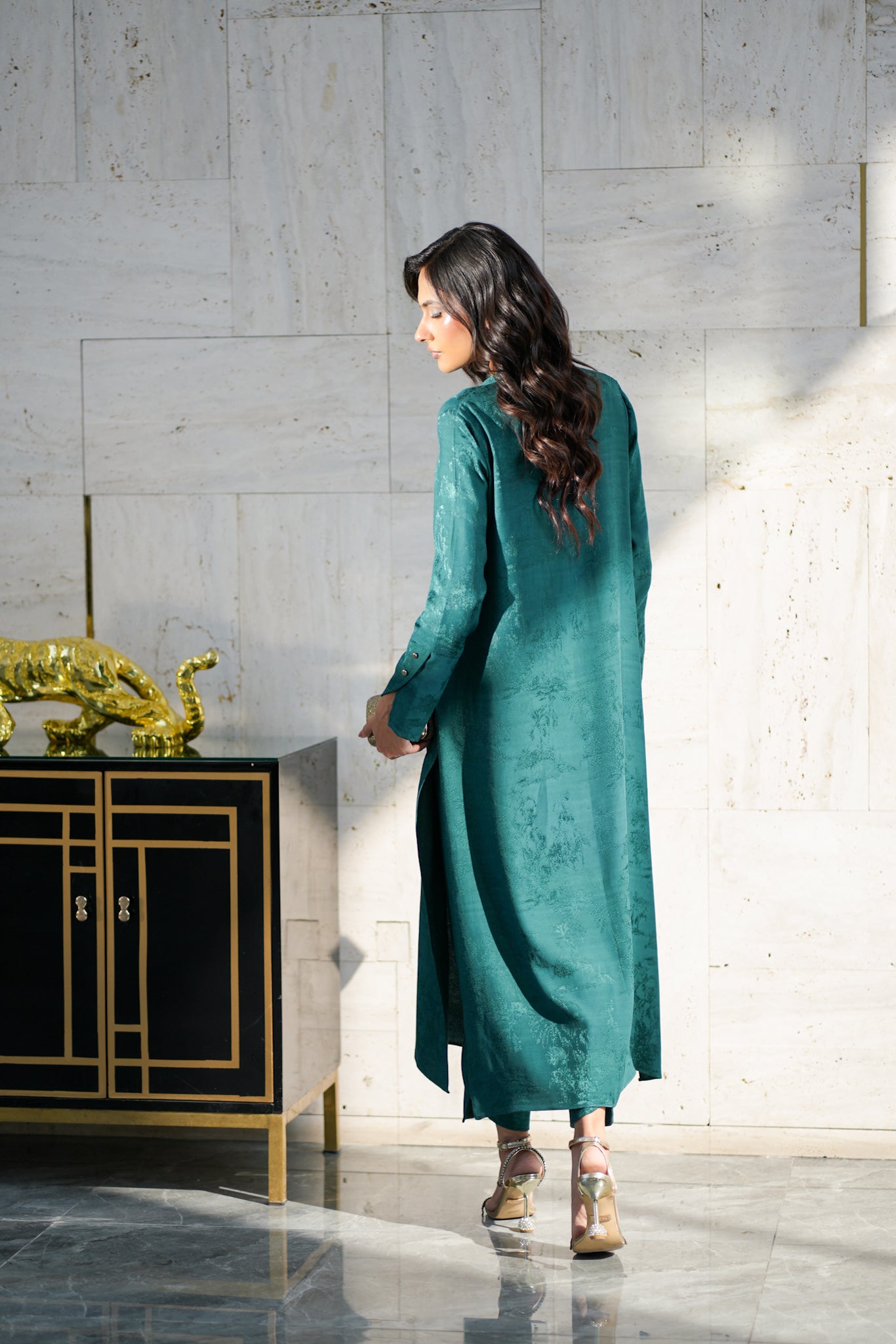 Emerald Embossed Silk Set